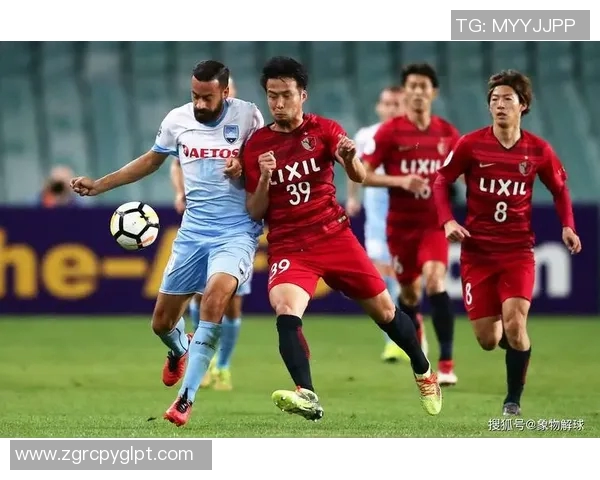 名古屋鲸与鹿角的激烈对决展现足球魅力与团队精神